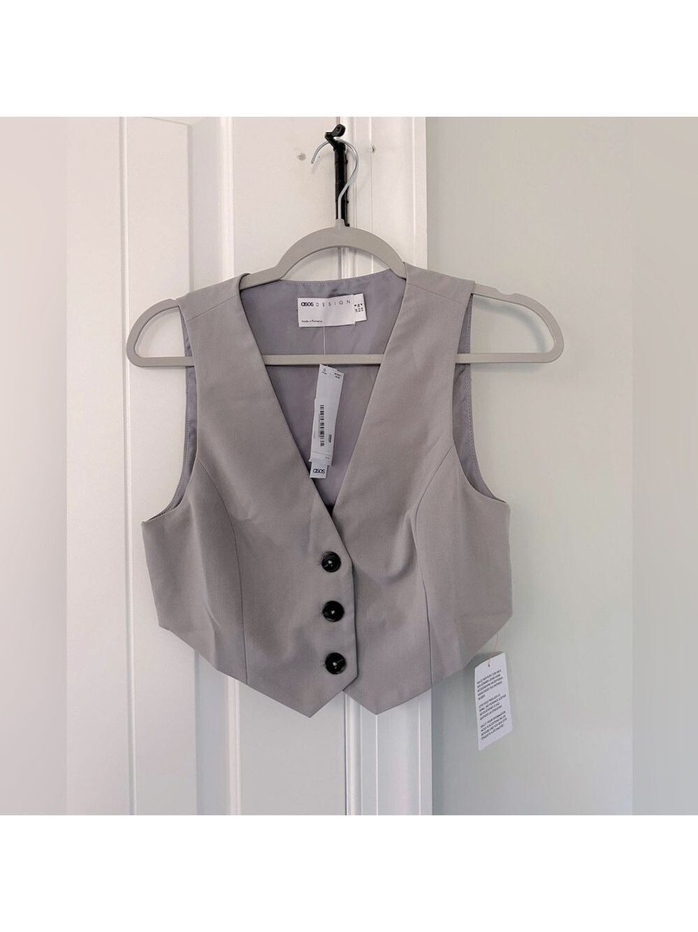 ASOS DESIGN Tailored Cropped Vest Top Light Gray 4 NWT - Picture 4 of 8